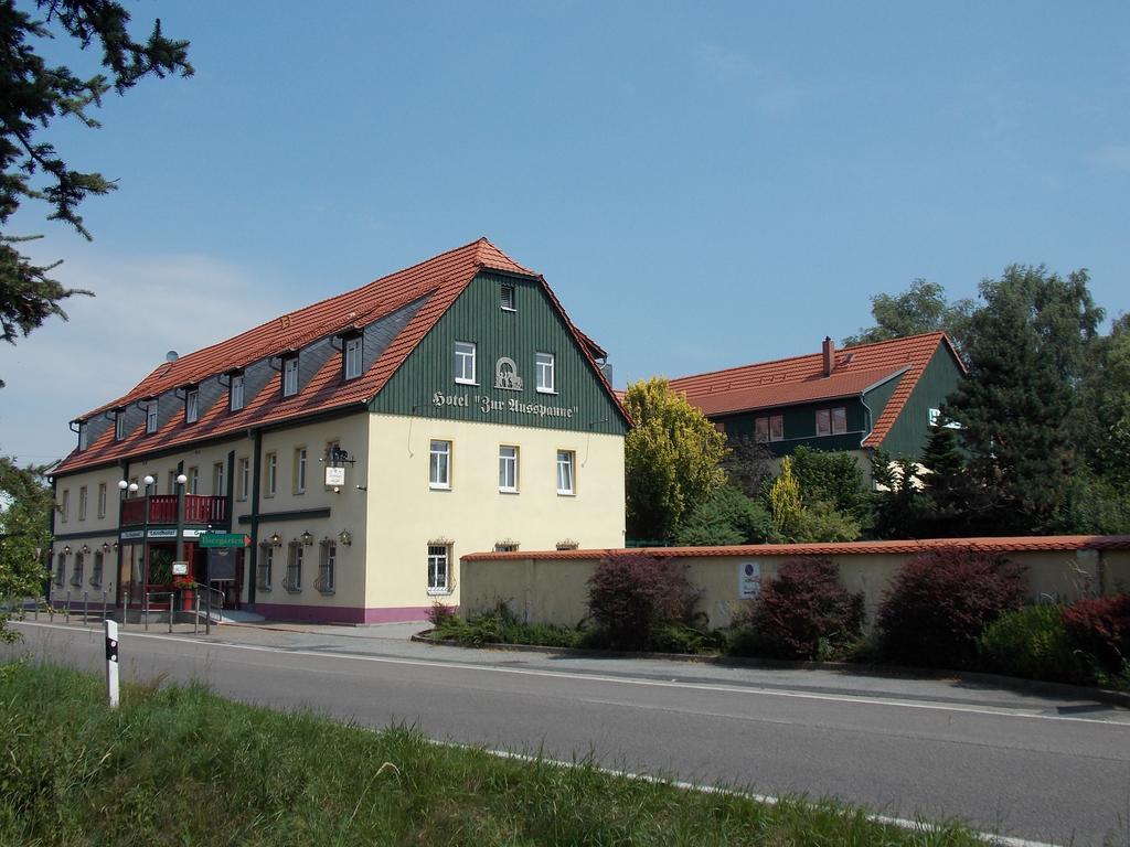 Gasthof Und Landhotel Zur Ausspanne Klipphausen Екстериор снимка